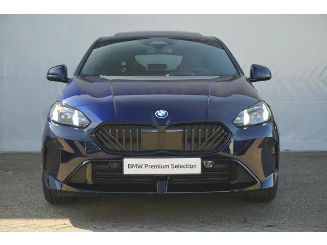 BMW 1 Serie 5-Deurs 120 2025 Benzine 5