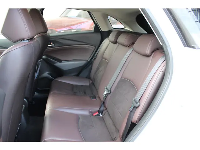 Mazda CX-3 2.0 SkyActiv-G 120 GT-Luxury 2018 Benzine 24