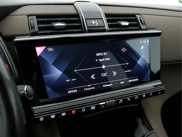 DS DS 7 Crossback 1.5 BlueHDI So Chic 2019 Diesel 16