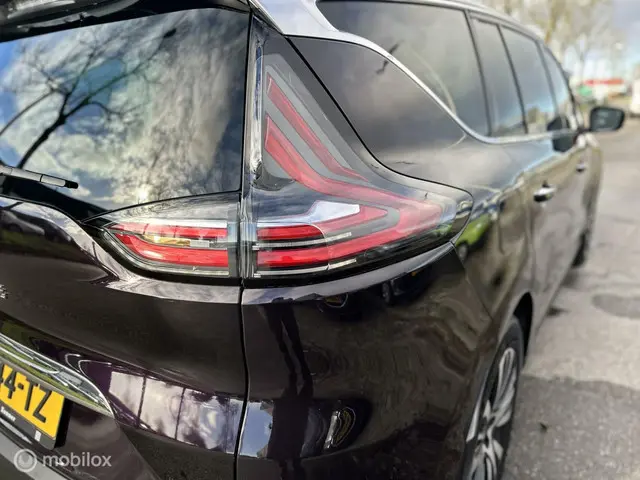 Renault Espace 1.6 TCe Initiale Paris 7p. 2015 Benzine 26