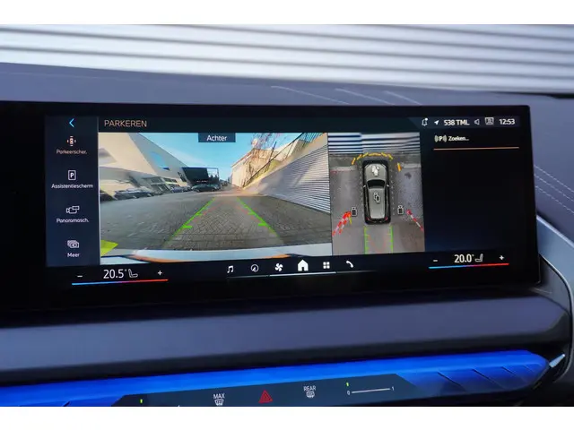 BMW X3 20 xDrive 2025 Benzine 18