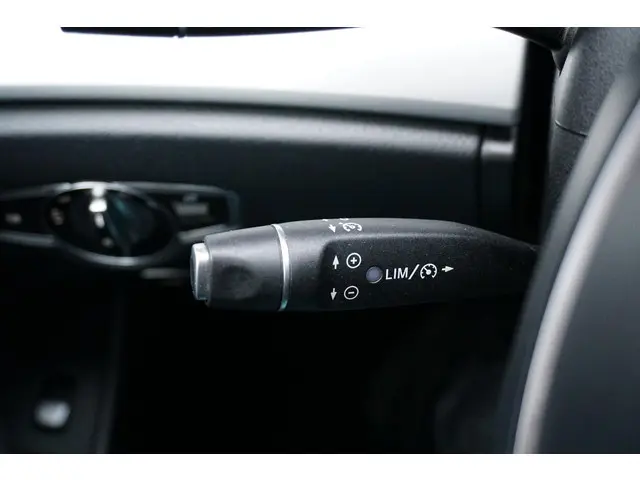 Mercedes-Benz E-Klasse Estate 200 Premium 2018 Benzine 30