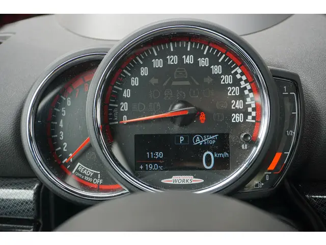 MINI Clubman Cooper S 2020 Benzine 25