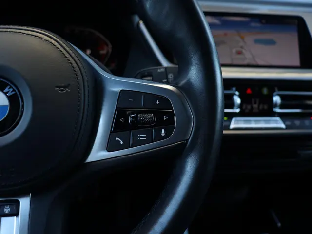 BMW 1 Serie 118i 2022 Benzine 15