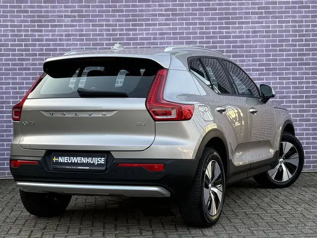 Volvo XC40 3