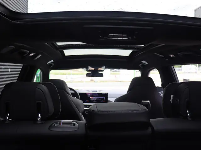 BMW X7 xDrive40i 2025 Benzine 14