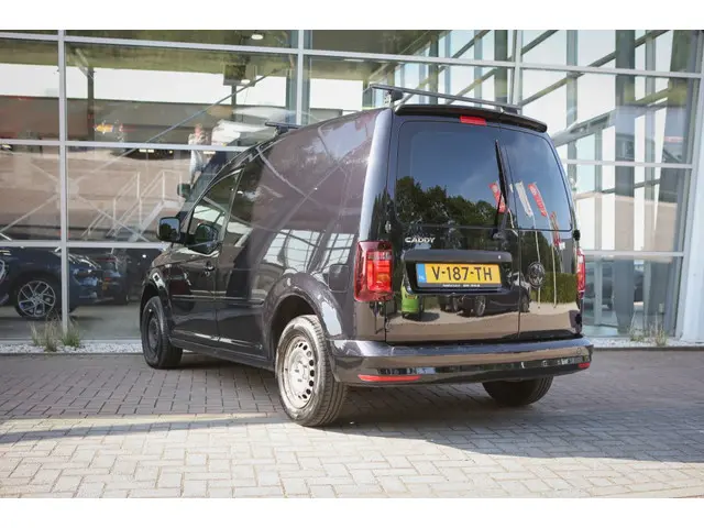 Volkswagen Caddy 2