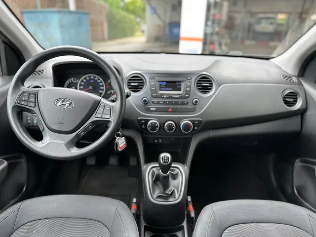 Hyundai i10 1.0i Comfort 2019 Benzine 11