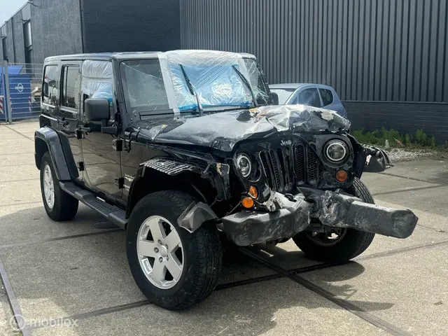 Jeep Wrangler Unlimited 3.6 Sahara 2012 Benzine 7