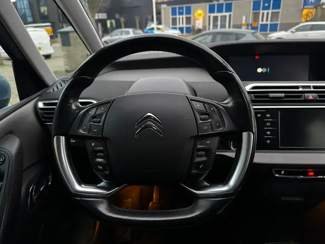 Citroën Grand C4 Picasso 1.6 Intensive 7p 2014 Benzine 18