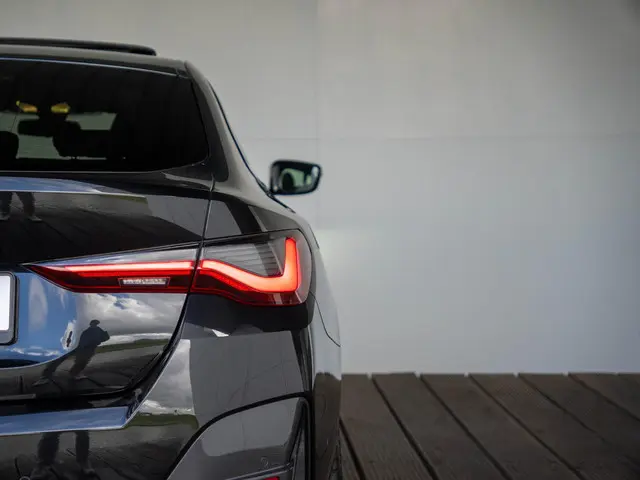 BMW i4 eDrive40 2023 Elektrisch 13