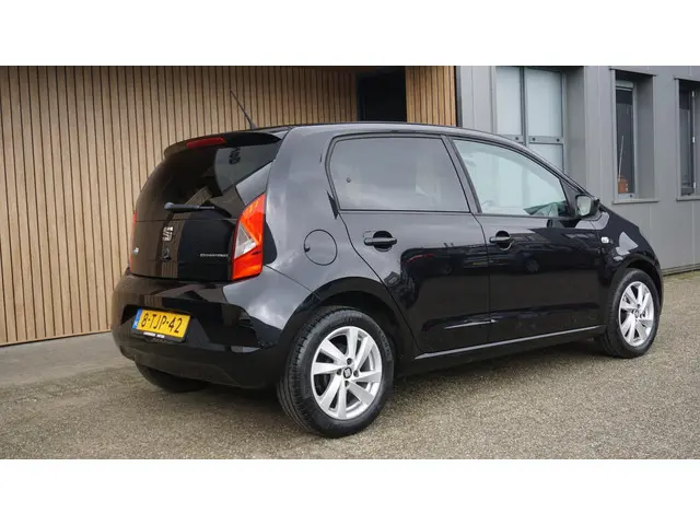 SEAT Mii 1.0 60PK 5Drs Sport Dynamic 2014 Benzine 5