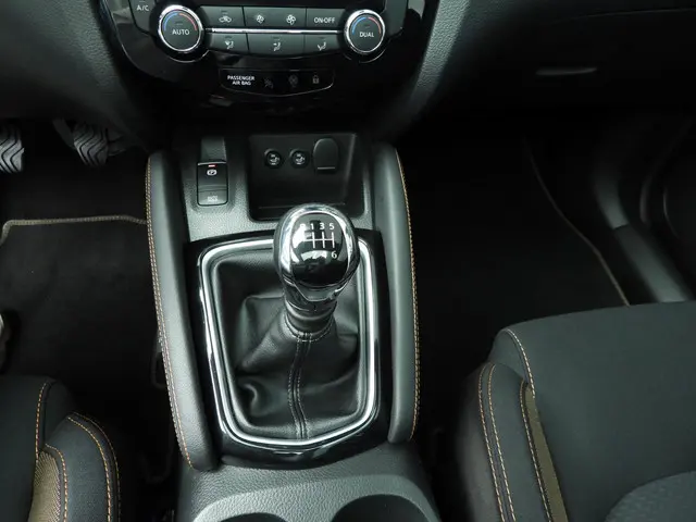 Nissan QASHQAI 1.3 DIG-T N-Motion 2019 Benzine 16