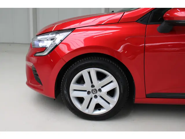 Renault Clio 1.0 TCe Zen 2022 Benzine 8