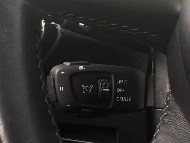 DS DS 7 Crossback 1.6 PureTech Executive 2019 Benzine 26