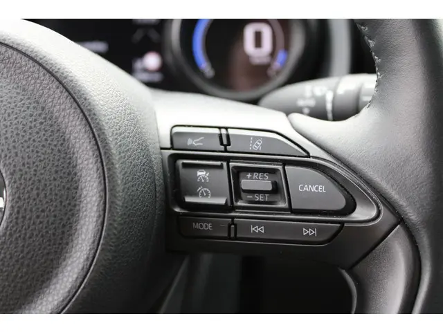 Mazda 2 Hybrid 1.5 Agile 2024 Hybride Benzine 18