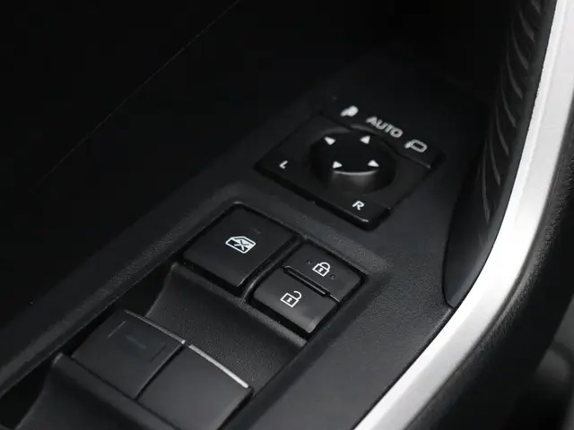 Toyota RAV4 2.5 Hybrid Style 2019 Hybride Benzine 25