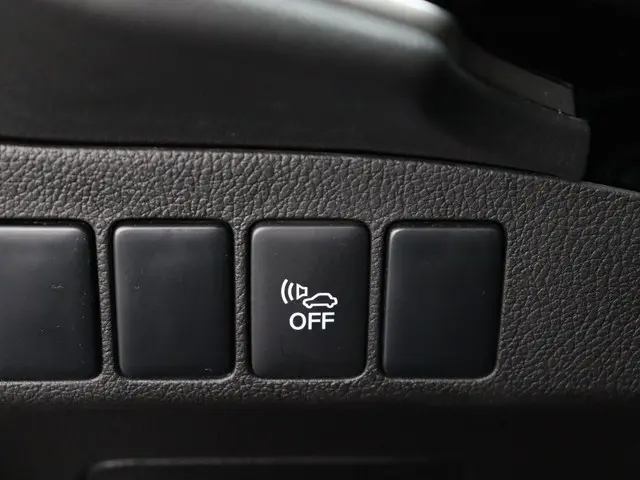 Mitsubishi Outlander 2.0 PHEV Pure 2016 Hybride Benzine 27