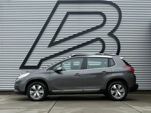 Peugeot 2008 1.2 VTi Allure 2014 Benzine 4