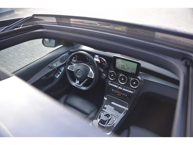 Mercedes-Benz GLC AMG 43 4MATIC 2016 Benzine 20