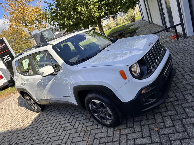 Jeep Renegade 1.4 MultiAir Longitude 2018 Benzine 25