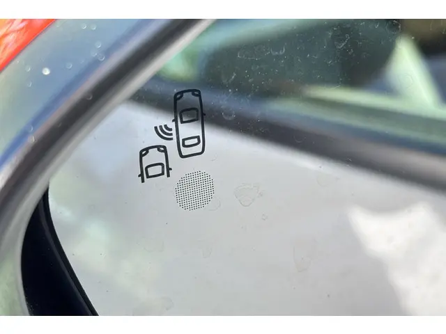 Citroën C3 Aircross 1.2 PureTech S&S Shine 2019 Benzine 19
