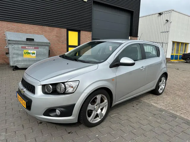 Chevrolet Aveo 1.4 LTZ 2012 Benzine