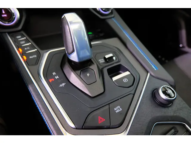 Lynk & Co 01 1.5 2022 Hybride Benzine 14