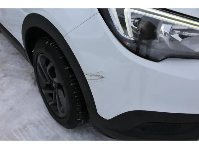 Opel Crossland X 1.2 120 Jaar Edition 2019 Benzine 10