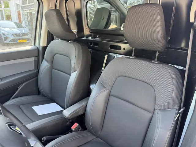 Renault Express 1.3 TCe 100 Comfort Benzine!! 2023 Benzine 10