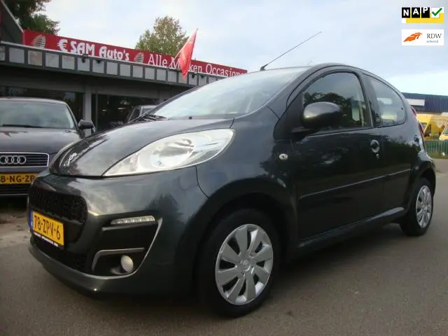 Peugeot 107 1.0 Active ( 2013 + Airco ) 2013 Benzine