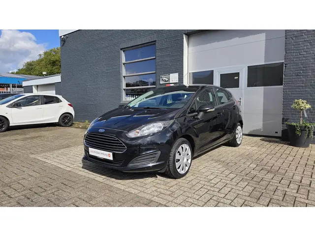 Ford Fiesta 1.25 Style 2015 Benzine 9