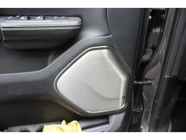 Dodge Ram 1500 5.7 V8 4x4 Crew Cab Limited 2021 LPG/Gas 15