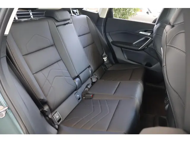 BMW X1 xDrive25e 2025 Hybride Benzine 7