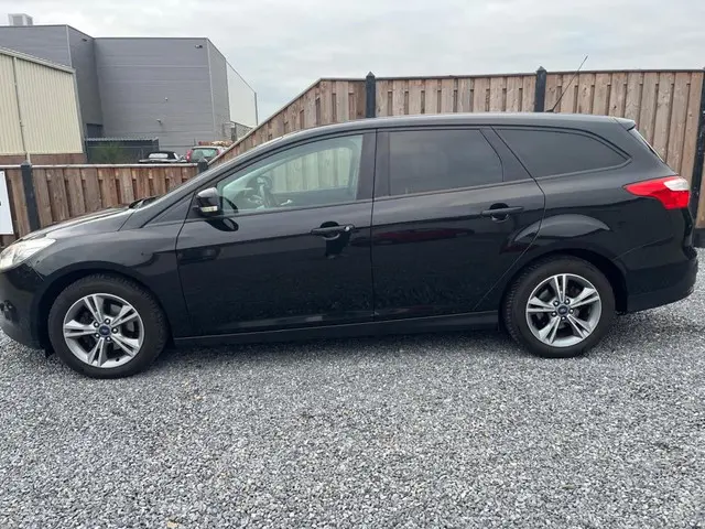 Ford Focus Wagon 1.0 EcoBoost Edition 2014 Benzine 4