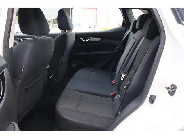 Nissan QASHQAI 1.2 Acenta 2016 Benzine 10