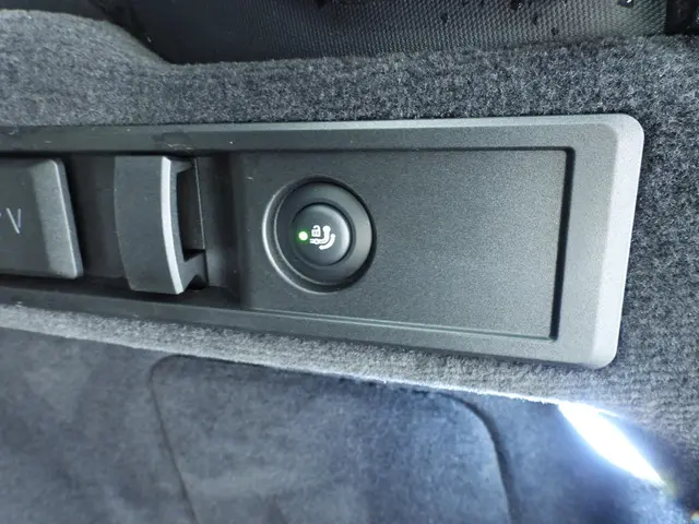 BMW 3 Serie Touring 318i 2025 Benzine 38