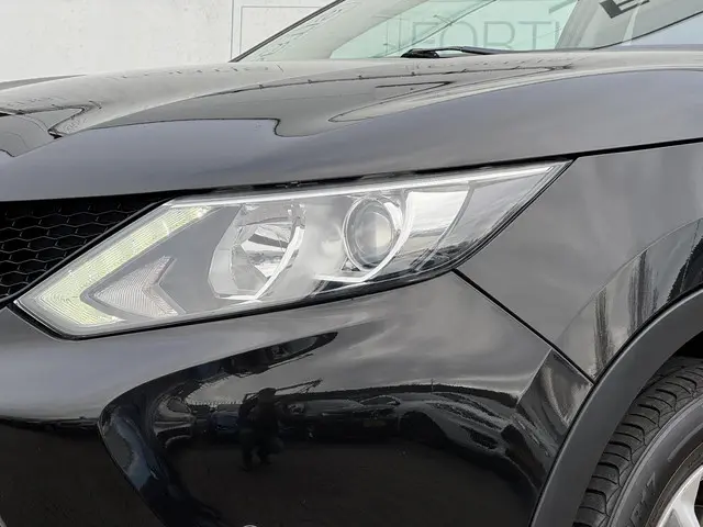 Nissan QASHQAI 1.2 Connect Edition 2014 Benzine 9