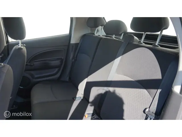 Mitsubishi Space Star 1.0 Cool+ Airco 5 deurs 2020 Benzine 9