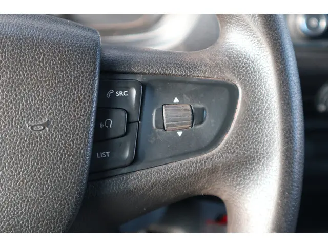 Citroën Jumpy 2.0 BlueHDI 120 M Club 2021 Diesel 18