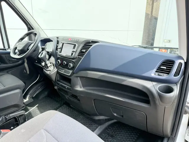 Iveco Daily 35S16 2.3 2021 Diesel 10
