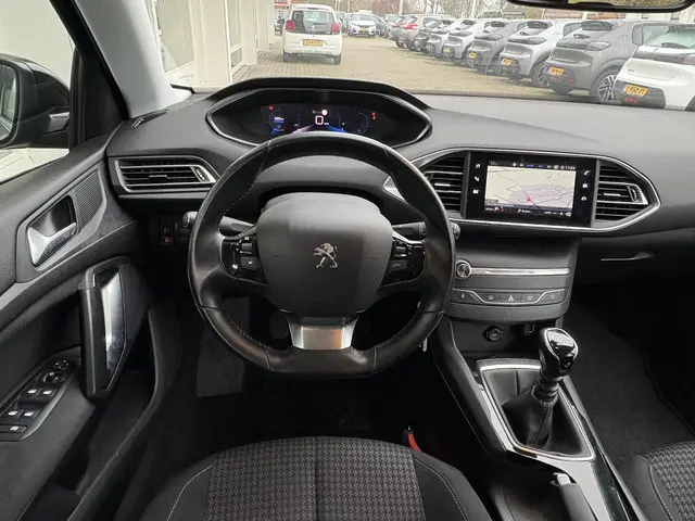 Peugeot 308 SW 1.2T 110pk Blue Lease Active 2020 Benzine 7