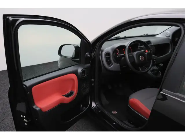 Fiat Panda 0.9 TwinAir Edizione Cool 2015 Benzine 15