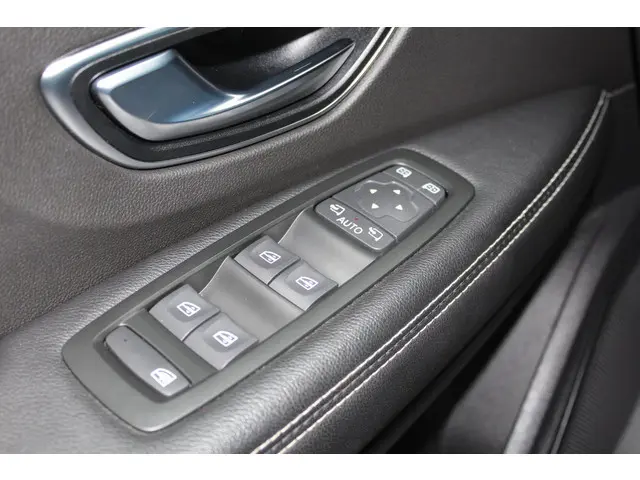 Renault Scénic 1.3 TCe Limited 140 EDC 2019 Benzine 42