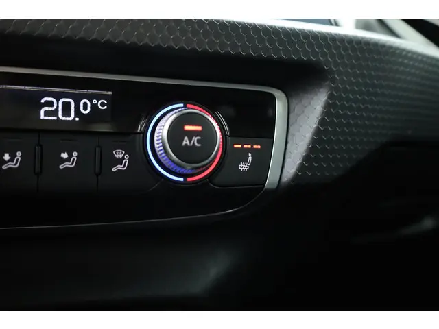 Audi A1 Citycarver 35 TFSI Aut. 150pk 2021 Benzine 22