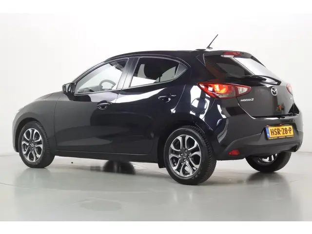 Mazda 2 1.5 90pk Nakama 2016 Benzine 34