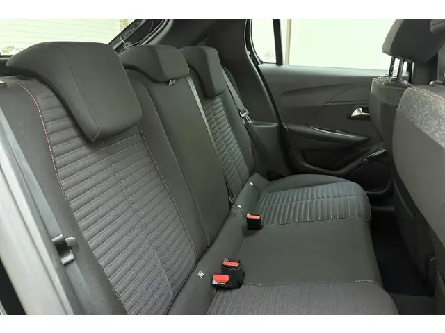 Peugeot 208 1.2 PureTech Active 2020 Benzine 14