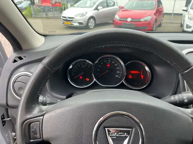 Dacia Sandero Stepway 0.9 TCe Laureate 2017 Benzine 8