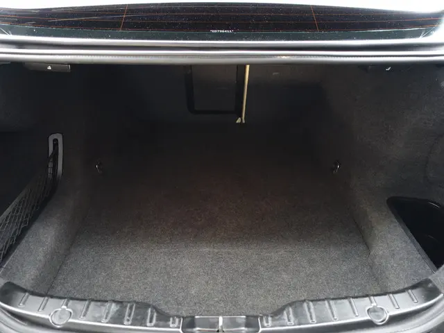 BMW 5 Serie 528i M Sport Aut- 2014 Benzine 34
