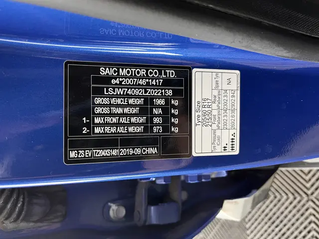 MG ZS EV MG Luxury 45 kWh 2019 Elektrisch 35